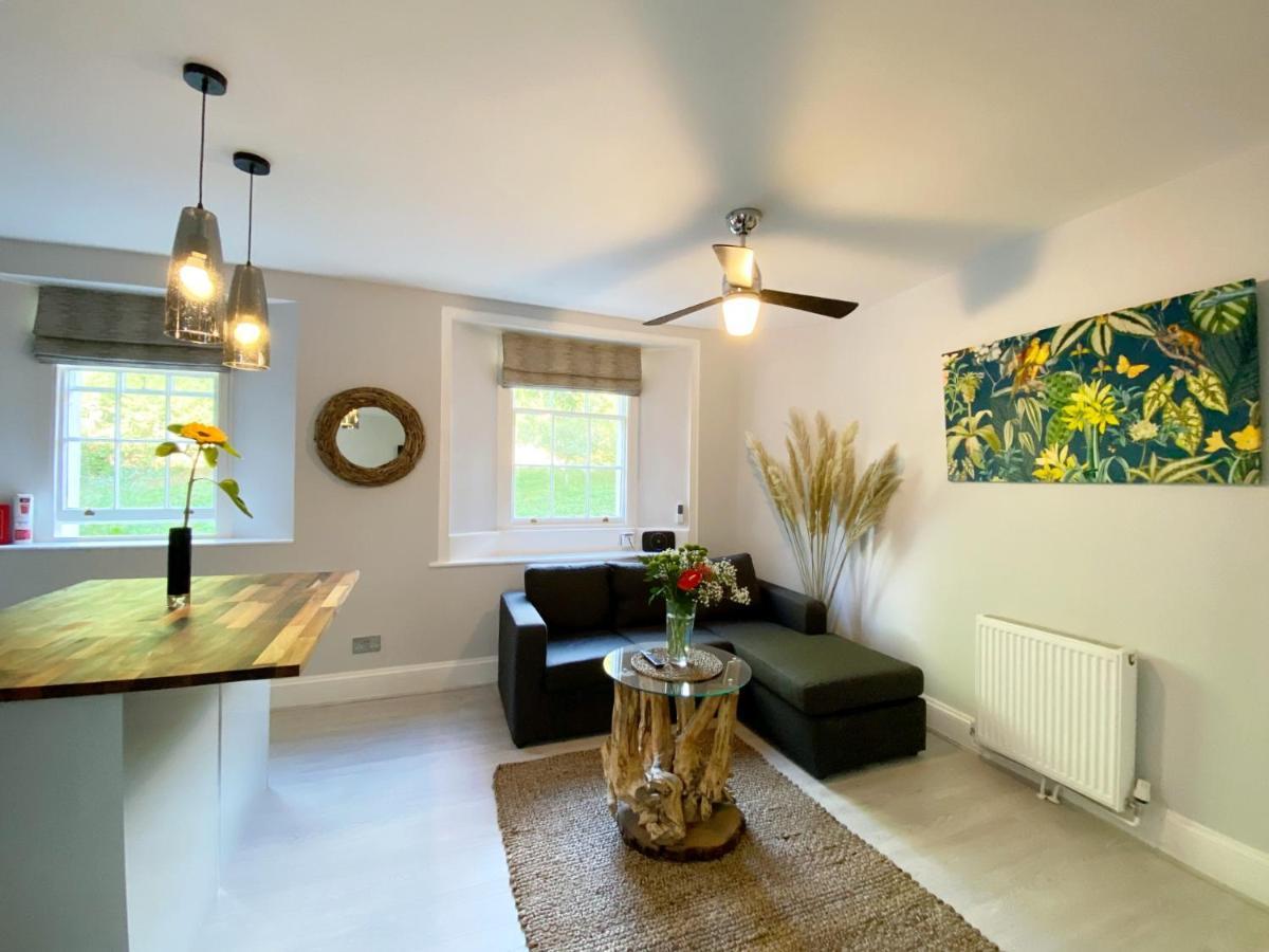Meadfoot Bay Apartment At Hesketh Crescent Торки Екстериор снимка